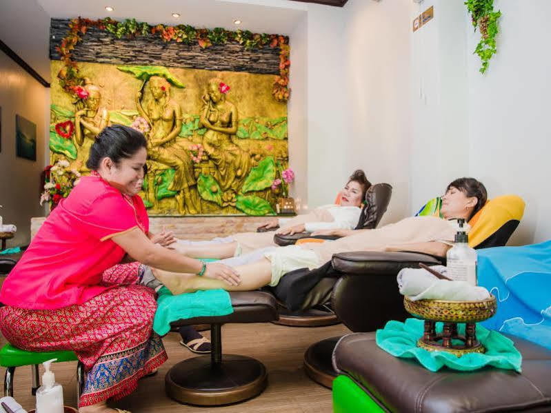 Hip Yaya Residences Patong Ngoại thất bức ảnh