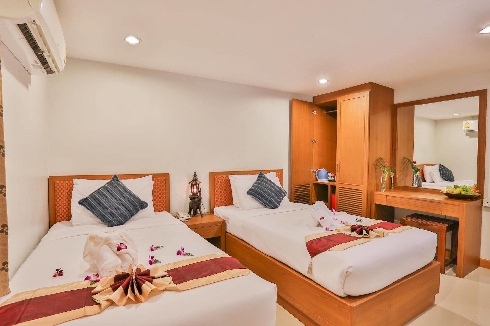 Hip Yaya Residences Patong Ngoại thất bức ảnh