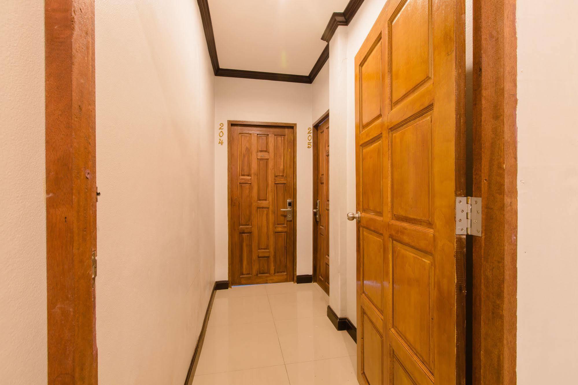 Hip Yaya Residences Patong Ngoại thất bức ảnh