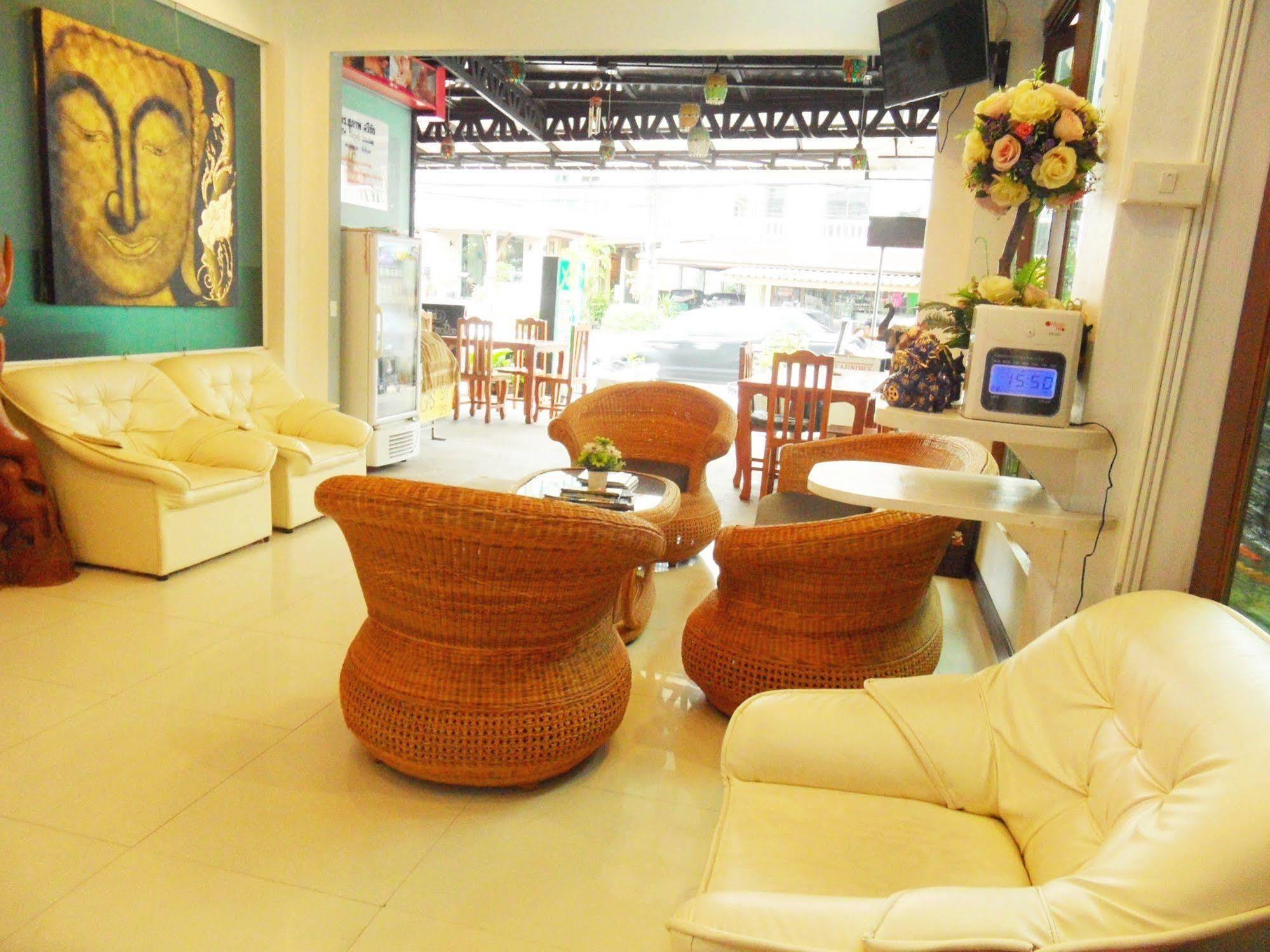 Hip Yaya Residences Patong Ngoại thất bức ảnh