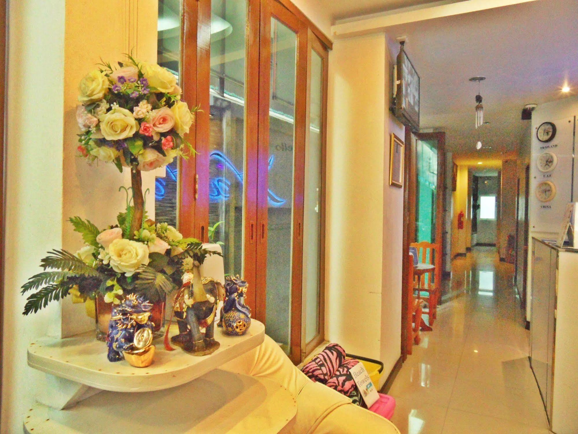 Hip Yaya Residences Patong Ngoại thất bức ảnh