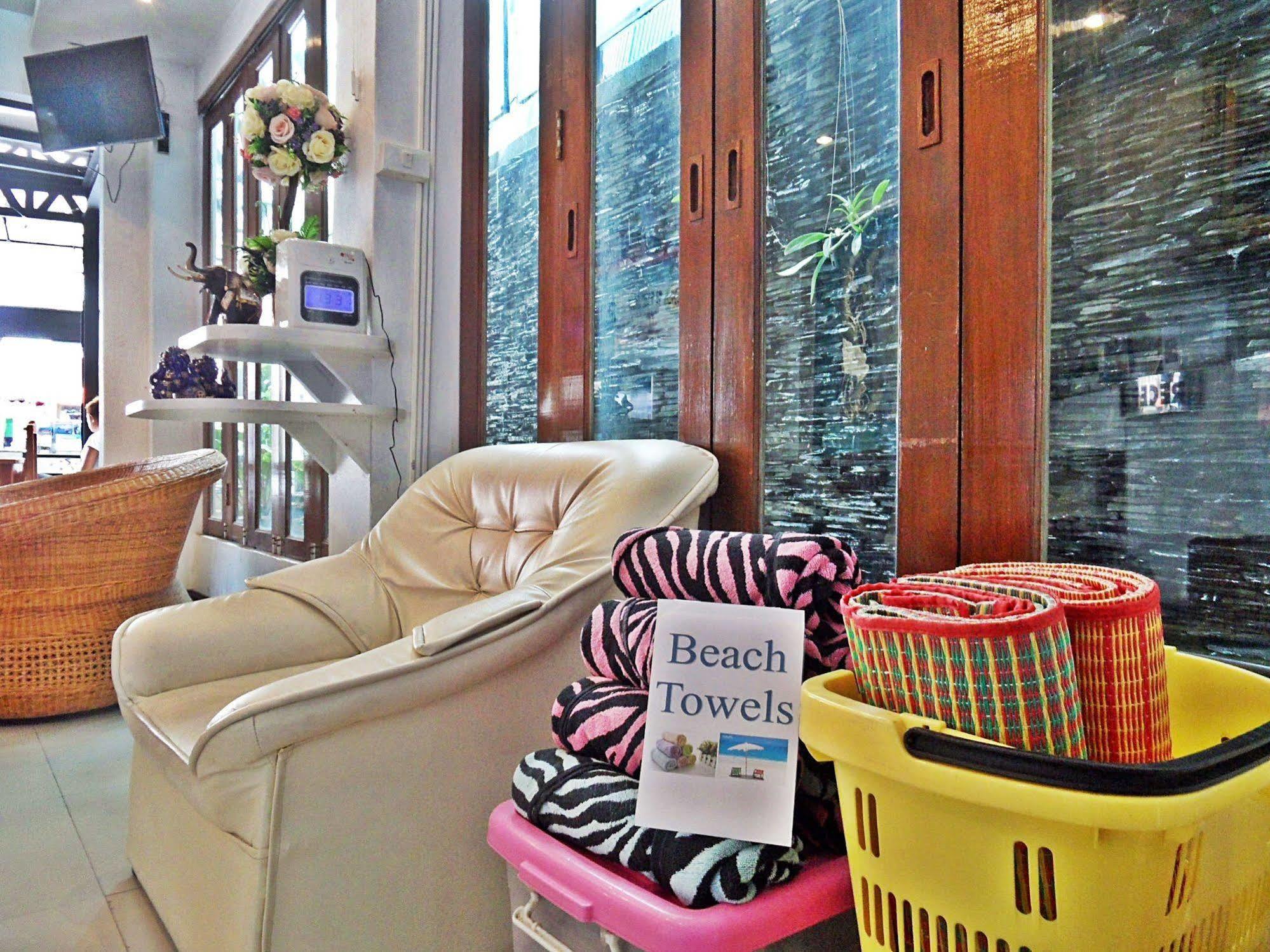 Hip Yaya Residences Patong Ngoại thất bức ảnh