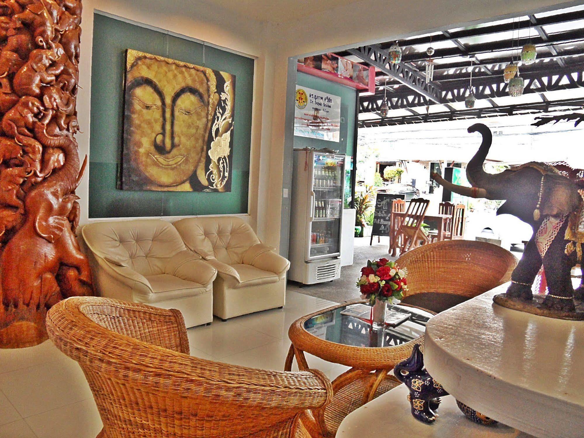 Hip Yaya Residences Patong Ngoại thất bức ảnh